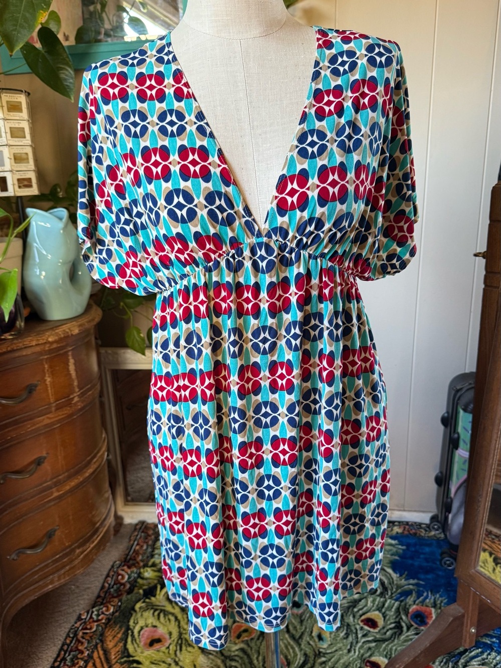 Velvet Torch V-Neck Pullover Short Sleeve Mini Dress, L Re/blue Geometric, USA